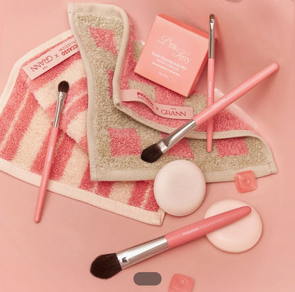 [PICCASSO COLLEZIONI X THE GRANN] PINK TERRY EDITION EYE COLORING SET